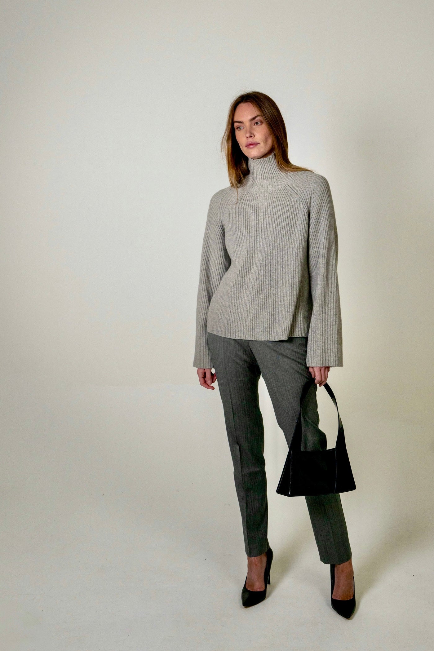 CLASSIC FIT TROUSERS