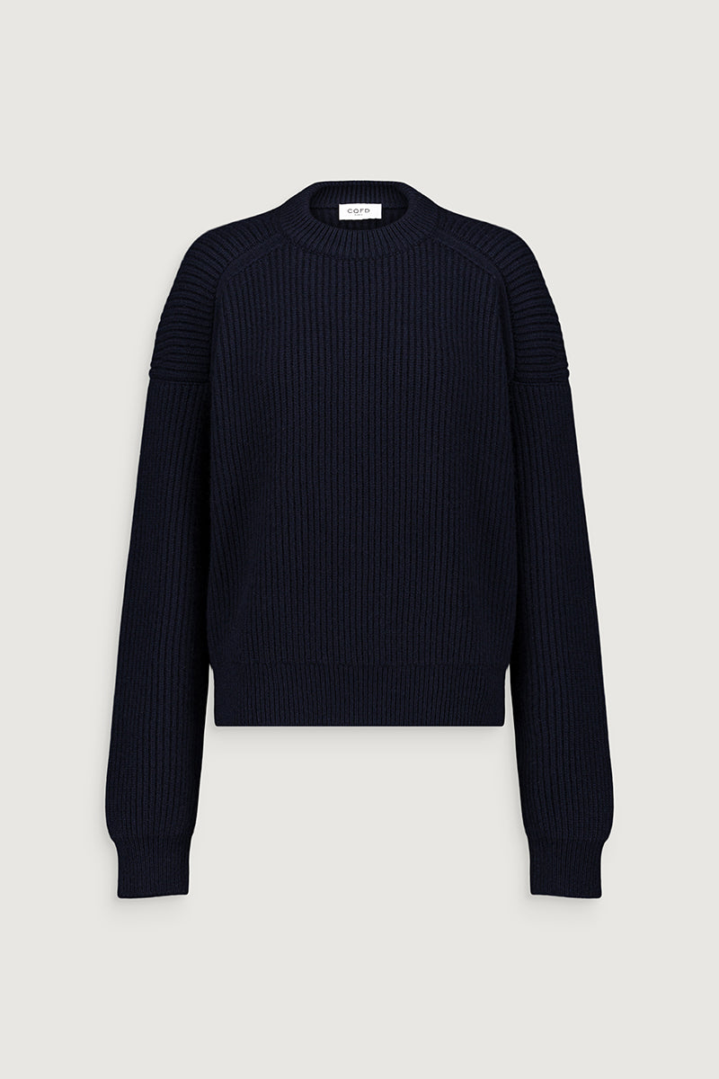 THE 100% CASHMERE ROUND NECK SWEATER