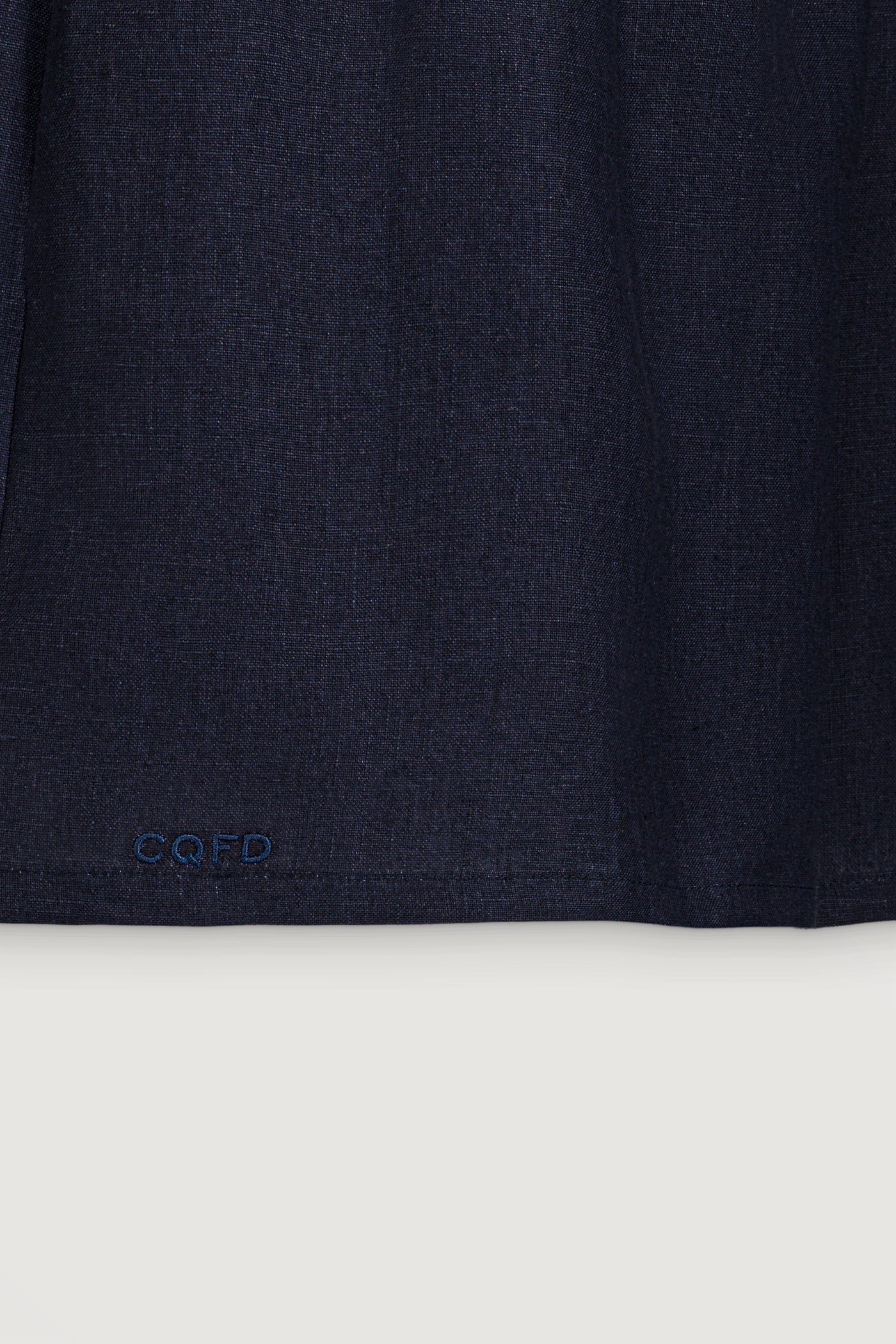 LE SHORT EN LIN