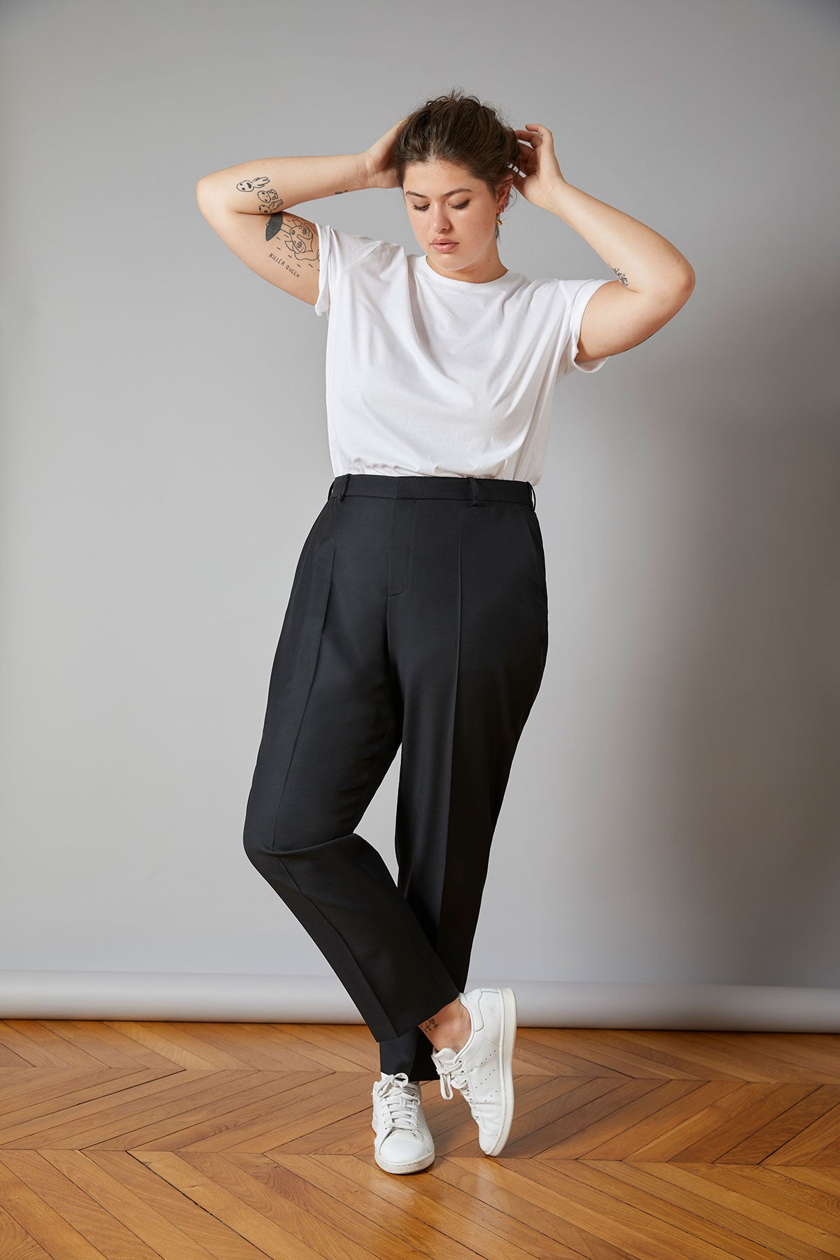 CLASSIC FIT TROUSERS